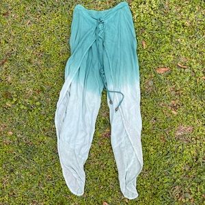 earthbound flowy pants
